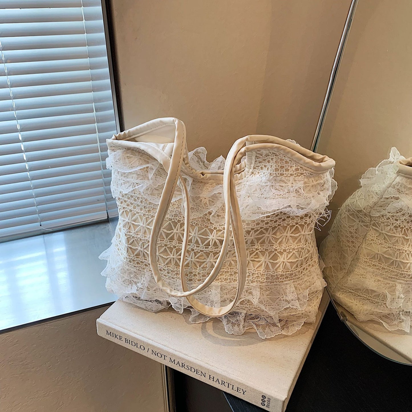 2025 New Lace Shoulder Bag Large Size Tote