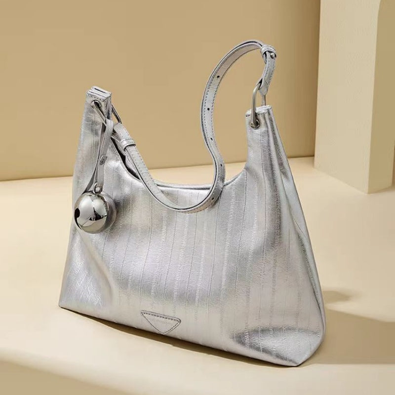 Women's shoulder bag suitable for commuting and leisure