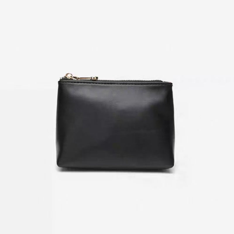 Fashionable commuter bucket bag for women
