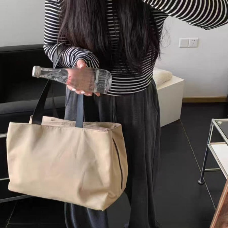 2025 New Large Tote Bag Commuter Travel Large Capacity Shoulder Bag